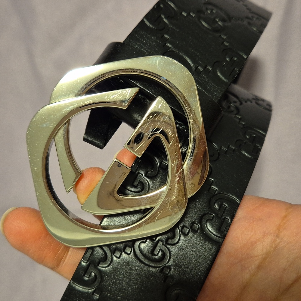 Authentic Gucci Black Guccissima Square Embossed Leather Belt 36/90 - Picture 2 of 7